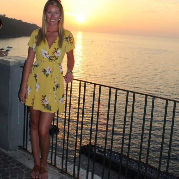 Meet your Posher, Abbie - Picture 1 of 1